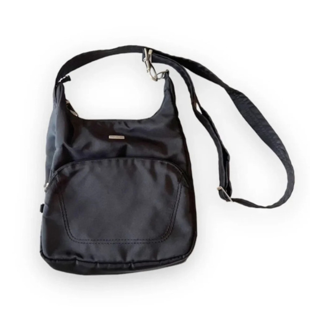 Travelon Black Nylon Crossbody Travel Bag Antitheft RFID Locking Zippers Pockets